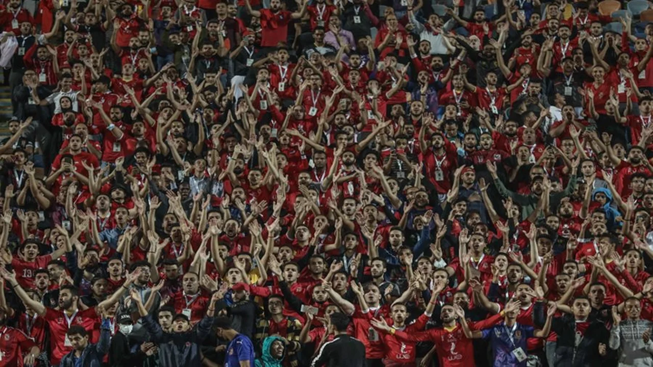 توافد جماهيري كبير.. 46 ألف مشجع يدعمون الأهلي أمام الجيش الملكي